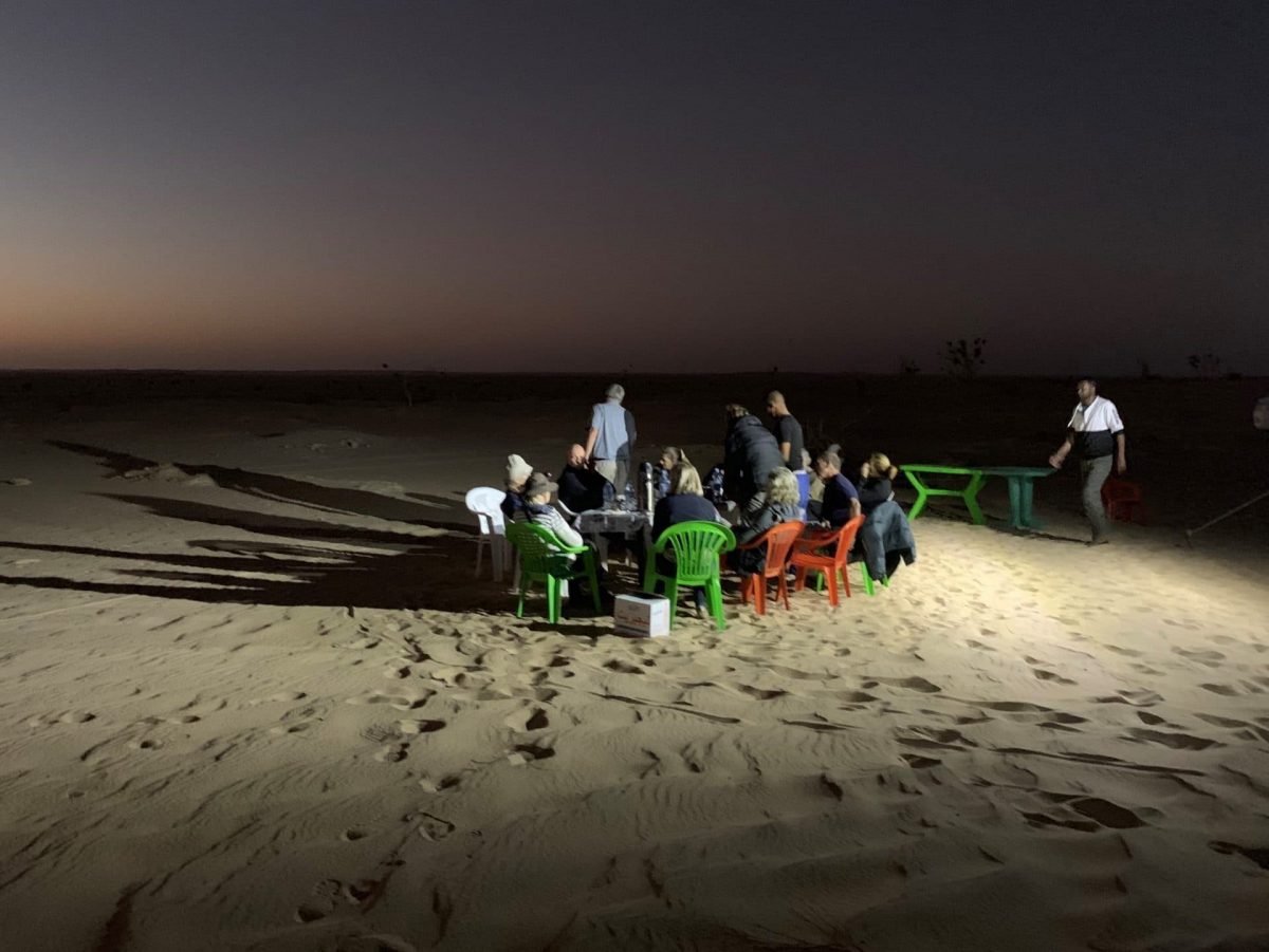 Repas-nocturne-desert-mauritanie